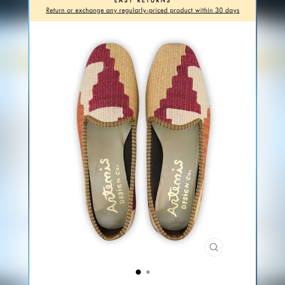 Loafer style shoes
